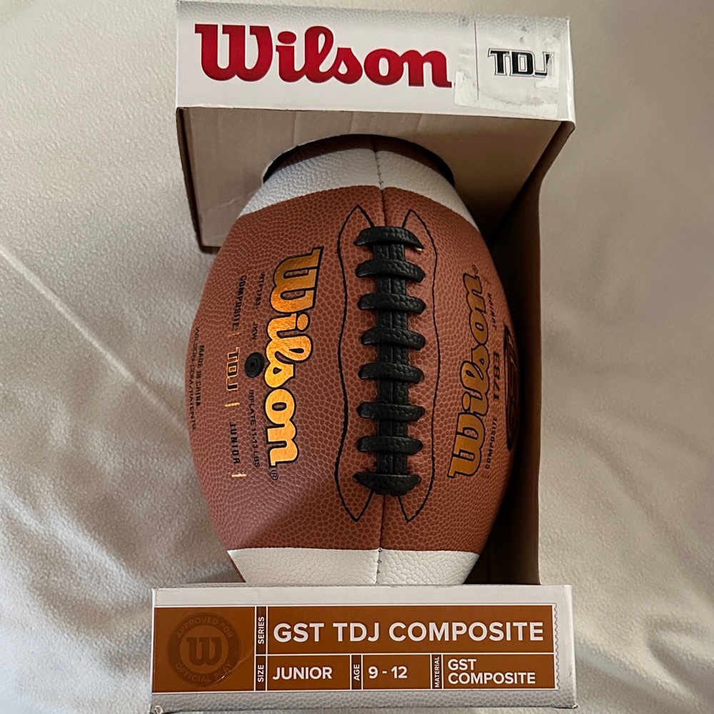 Wilson GST TDY Composite Junior Football 9-12 Brand New